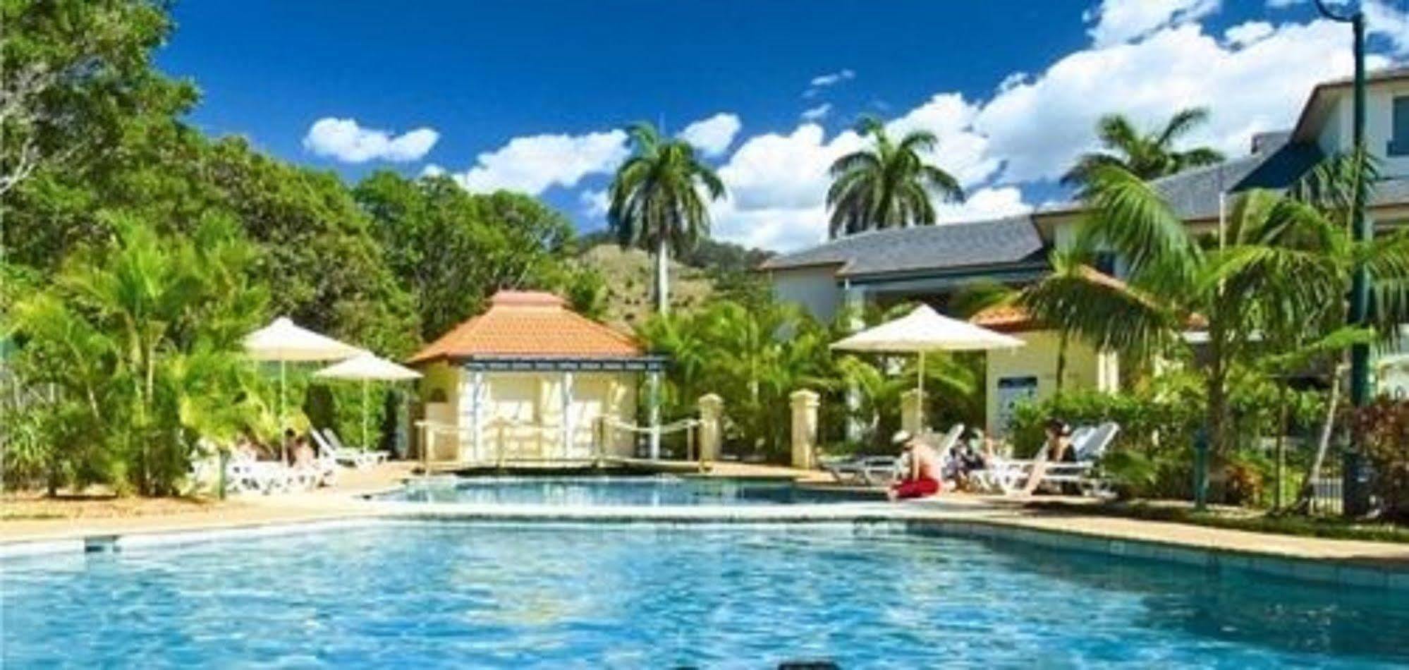 Aqualuna Beach Resort Sapphire Beach Luaran gambar